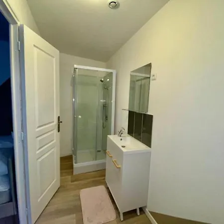 Apartment Ng Suitehome - Lille I Centre I 89 - Netflix - Wifi *